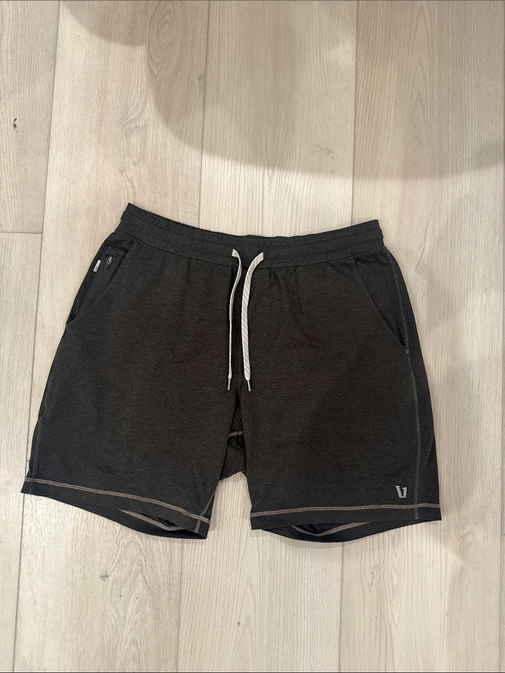 Vuori Ponto Heather Green Shorts